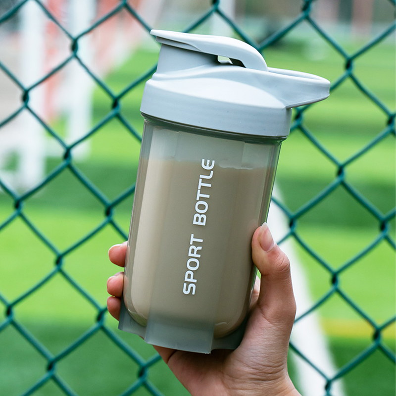 Bouteille Shaker de poudre de  - Nutrition Gym avis et prix